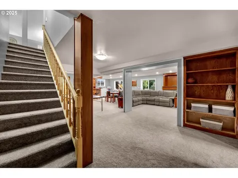 9416 NW 28th Court Vancouver WA 98665