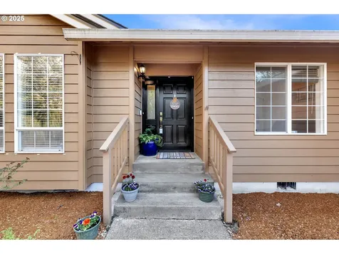 9416 NW 28th Court Vancouver WA 98665