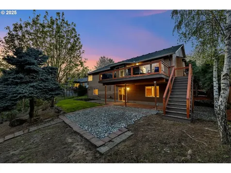 9416 NW 28th Court Vancouver WA 98665