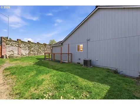 9011 NE 136th Avenue Vancouver WA 98682