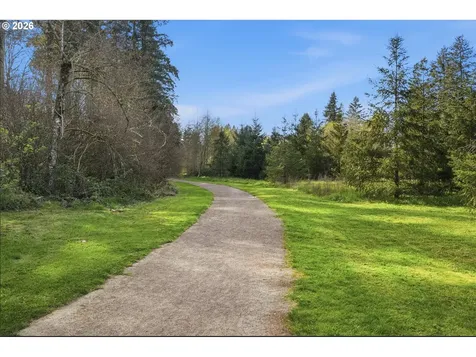9011 NE 136th Avenue Vancouver WA 98682