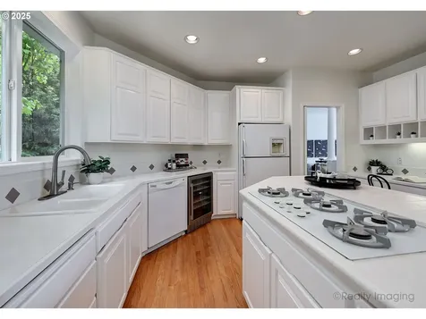 6770 SW Amber Lane Portland OR 97225