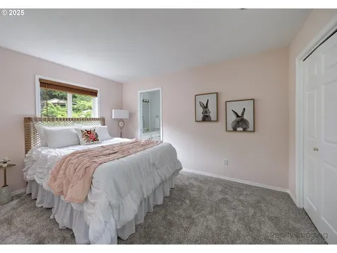 6770 SW Amber Lane Portland OR 97225