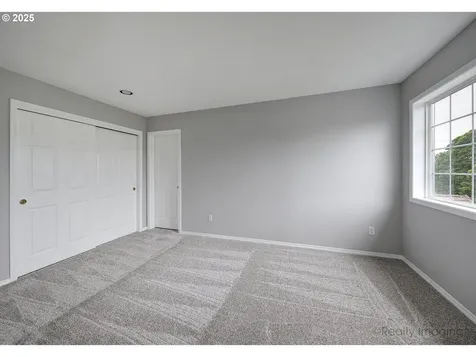 6770 SW Amber Lane Portland OR 97225