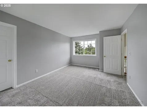 6770 SW Amber Lane Portland OR 97225