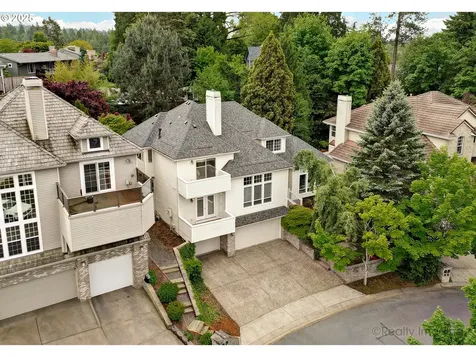 6770 SW Amber Lane Portland OR 97225