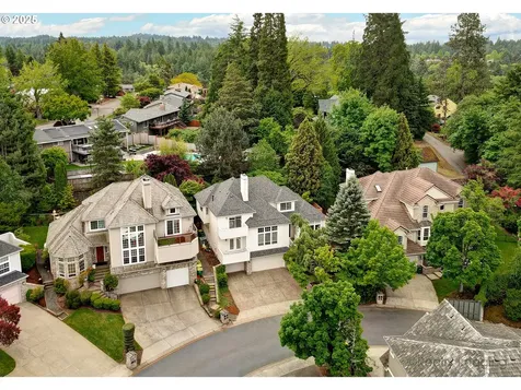 6770 SW Amber Lane Portland OR 97225