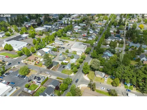 1925 NE Liberty Street Salem OR 97301