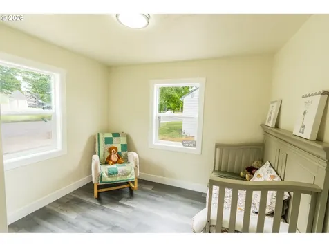 1925 NE Liberty Street Salem OR 97301