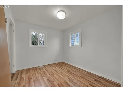 663 Swan Court Springfield OR 97477