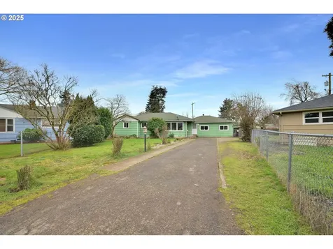 663 Swan Court Springfield OR 97477