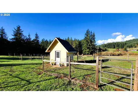 34336 Stewart Hills Lane Cottage Grove OR 97424