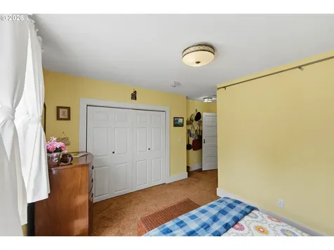 1072 Elrod Avenue Coos Bay OR 97420
