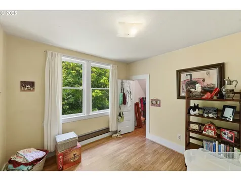 1072 Elrod Avenue Coos Bay OR 97420