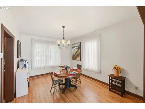 1072 Elrod Avenue Coos Bay OR 97420