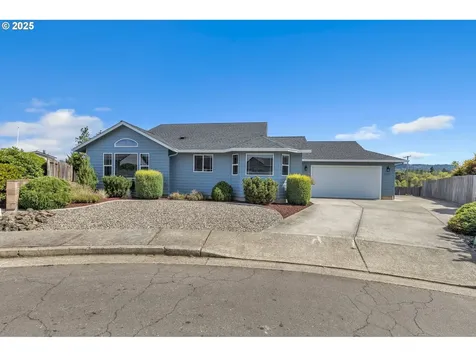 122 Lilly Court Sutherlin OR 97479