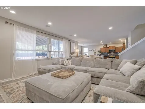 253 NW Camp Ireland Street Hillsboro OR 97124