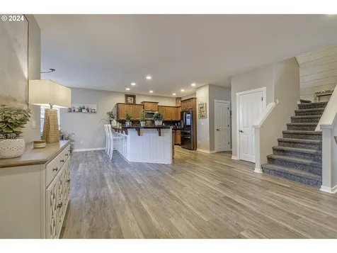 253 NW Camp Ireland Street Hillsboro OR 97124