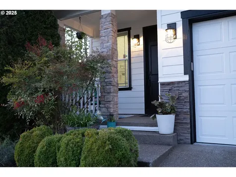 253 NW Camp Ireland Street Hillsboro OR 97124