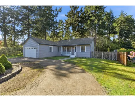 1120 Lakeshore Drive Coos Bay OR 97420