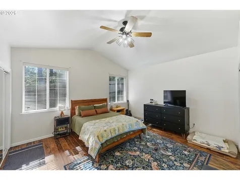 1120 Lakeshore Drive Coos Bay OR 97420