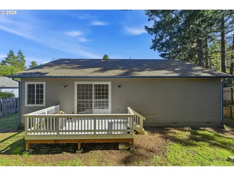 1120 Lakeshore Drive Coos Bay OR 97420