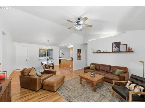 1120 Lakeshore Drive Coos Bay OR 97420