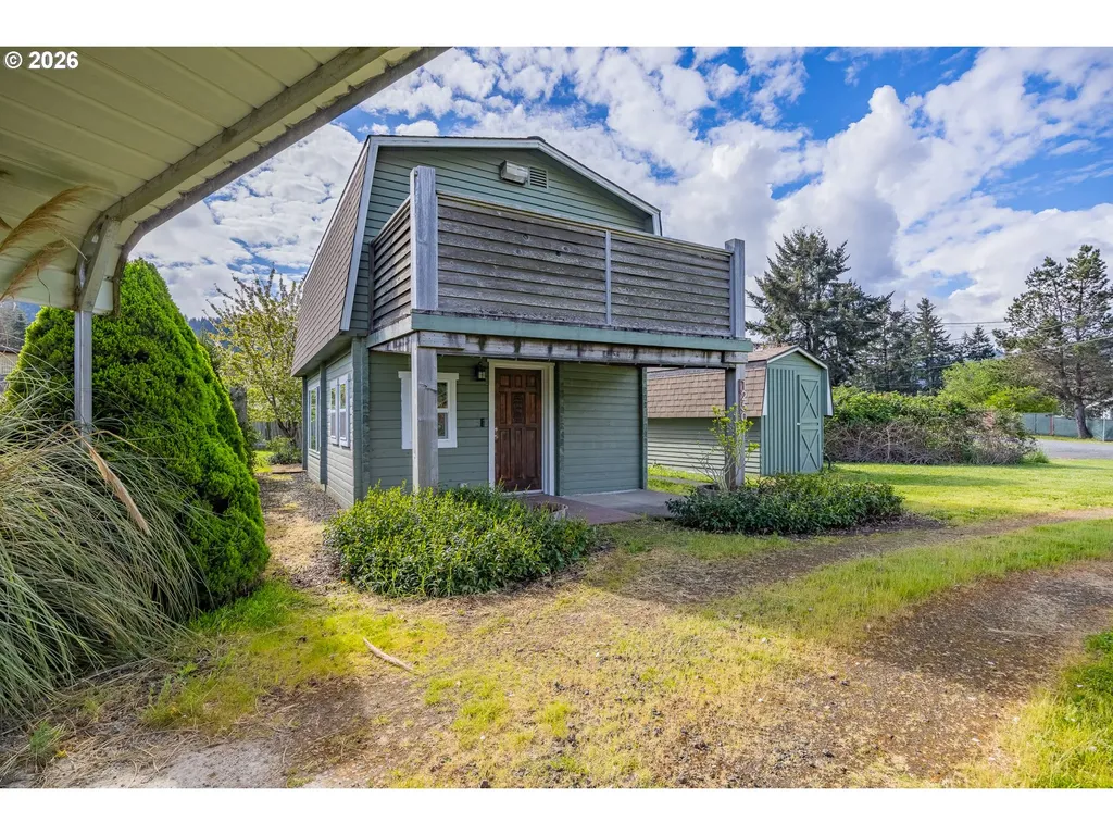 1250 N 3rd Avenue Powers OR 97466