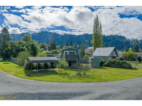 1250 N 3rd Avenue Powers OR 97466