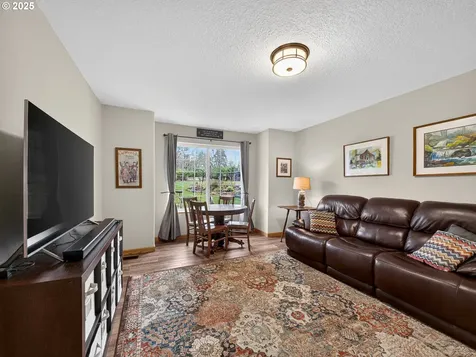 12345 S Fox Road Molalla OR 97038