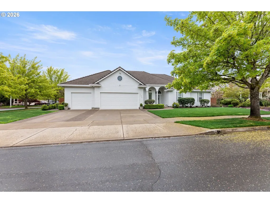 1702 NW Troon Court Mcminnville OR 97128