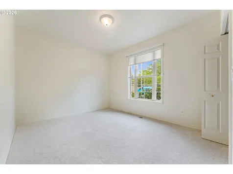 1702 NW Troon Court Mcminnville OR 97128