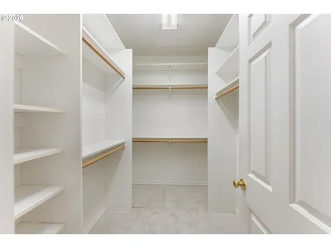 1702 NW Troon Court Mcminnville OR 97128