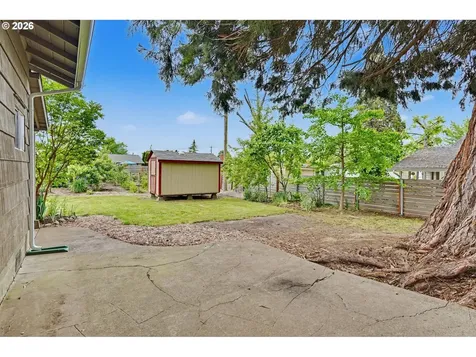 4215 Harlan Drive NE Salem OR 97305