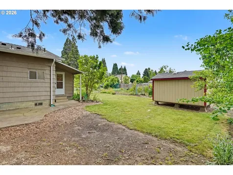 4215 Harlan Drive NE Salem OR 97305