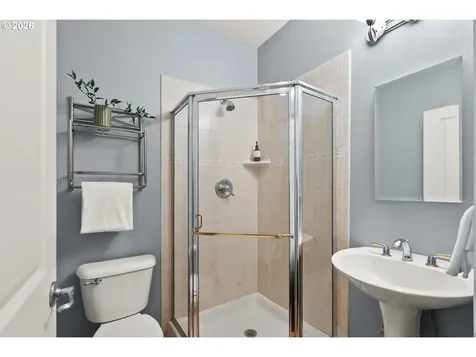2625 SW 75th Terrace Portland OR 97225