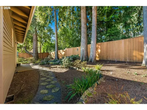 2625 SW 75th Terrace Portland OR 97225