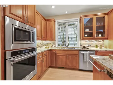 2625 SW 75th Terrace Portland OR 97225