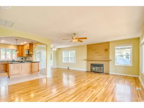 207 NW Ellis Avenue Pendleton OR 97801