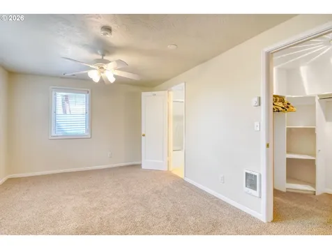 207 NW Ellis Avenue Pendleton OR 97801
