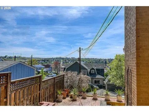 207 NW Ellis Avenue Pendleton OR 97801