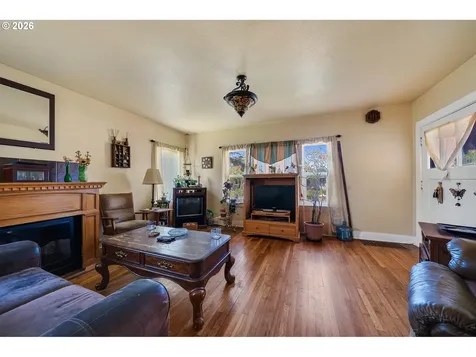 1313 1st Street Tillamook OR 97141