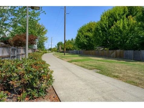 1864 NW Yohn Ranch Drive Mcminnville OR 97128
