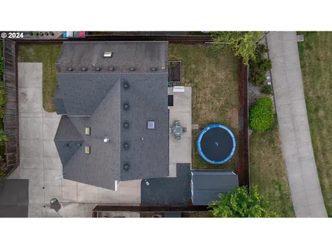 1864 NW Yohn Ranch Drive Mcminnville OR 97128