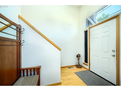 1864 NW Yohn Ranch Drive Mcminnville OR 97128
