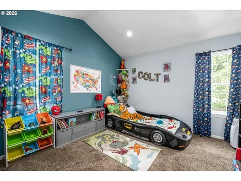 91051 Leashore Drive Vida OR 97488