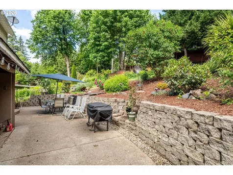 91051 Leashore Drive Vida OR 97488