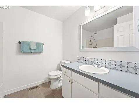 3003 NE Hale Avenue Gresham OR 97030