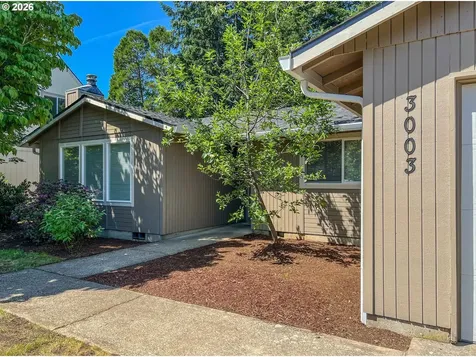 3003 NE Hale Avenue Gresham OR 97030