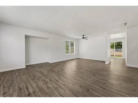 3003 NE Hale Avenue Gresham OR 97030